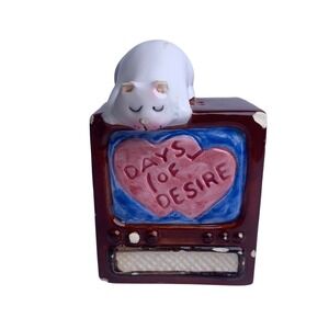 Clay Art 1994 Days of Desire Cat on TV Ceramic Salt Pepper Shaker Vintage 90s